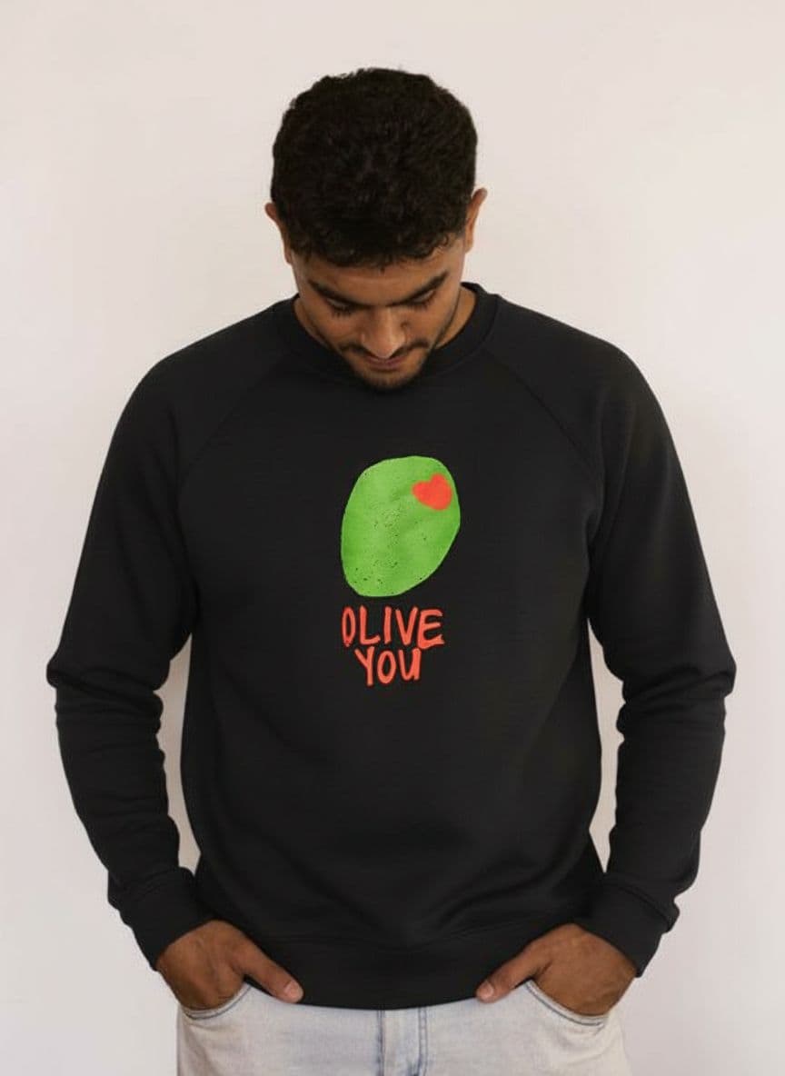 Papa portant le sweat Olive You noir J'allète